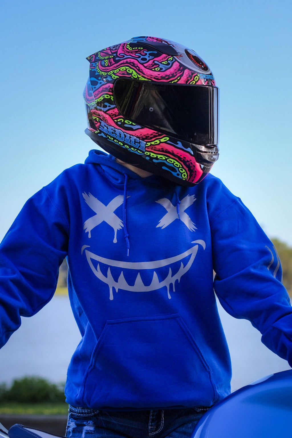 Reflective Smiley Hoodie - Light Up Graphic Streetwear