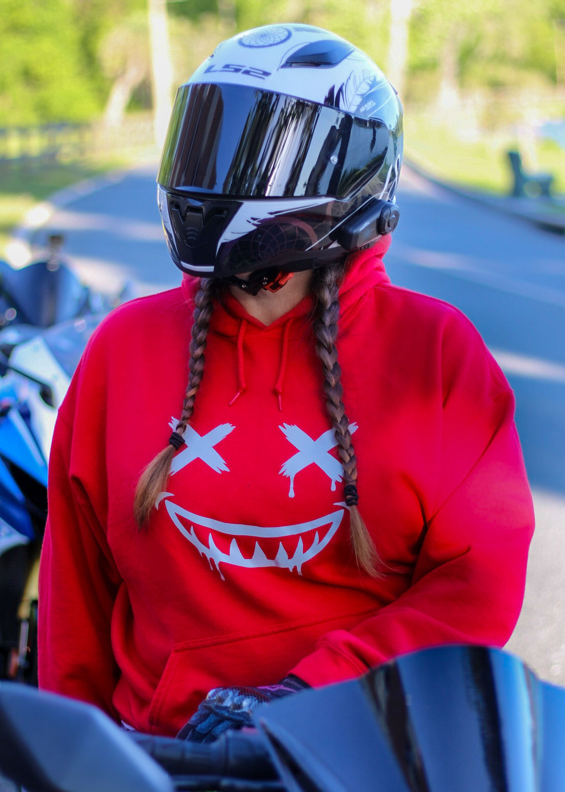 Reflective Smiley Hoodie - Light Up Graphic Streetwear